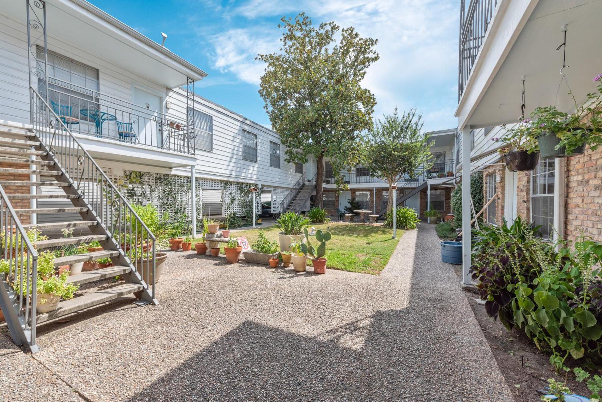 Bright & Airy Apt Close To Everything With Free Park Houston Exterior foto